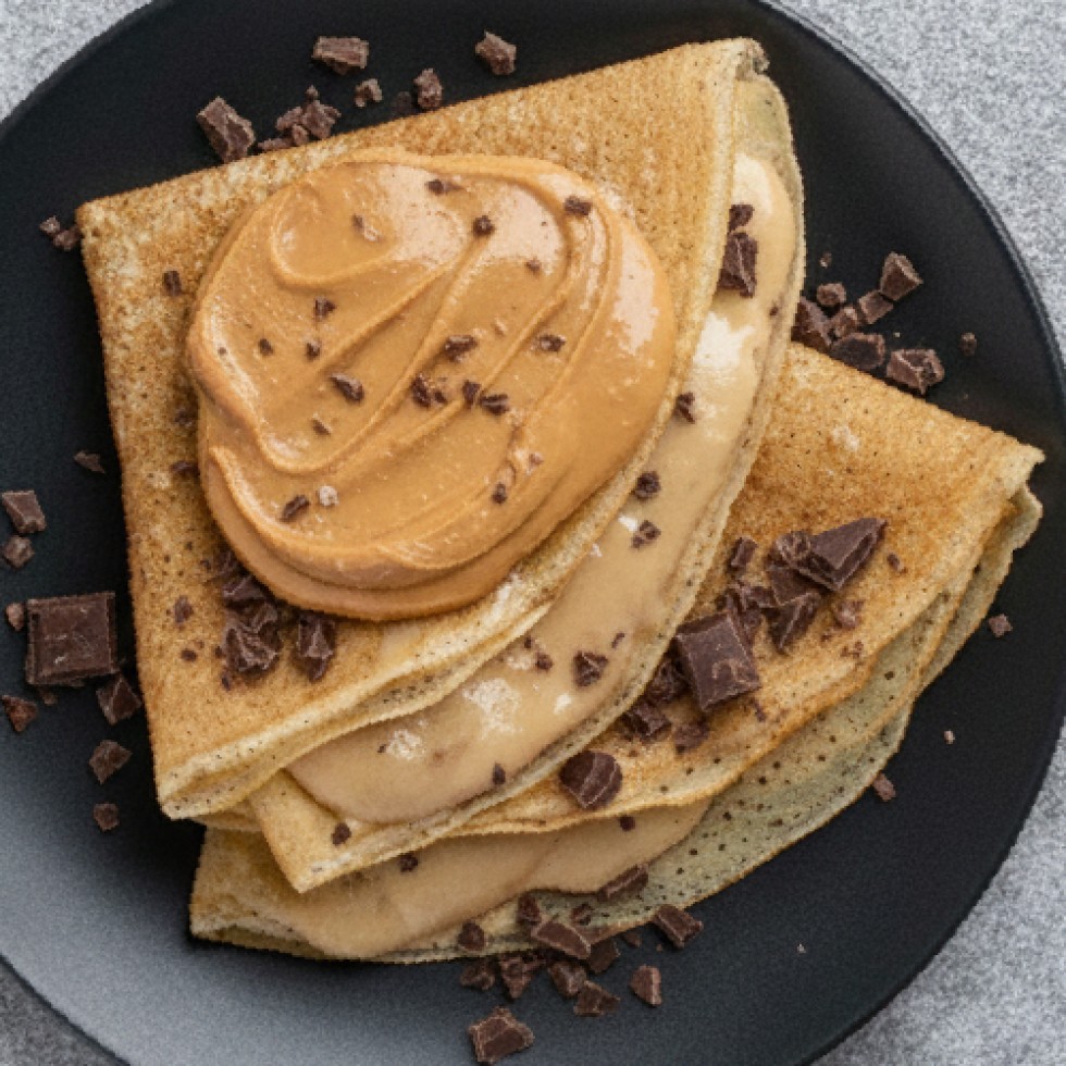 Choco-Peanut Protein Pancakes