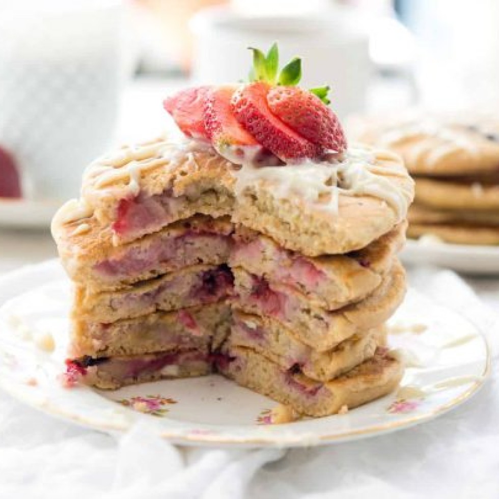 Strawberry White Choco Protein Pancakes